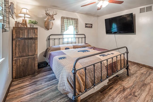 6345 E Malone Dr, House other with 3 bedrooms, 3 bathrooms and null parking in Winslow IN | Image 24