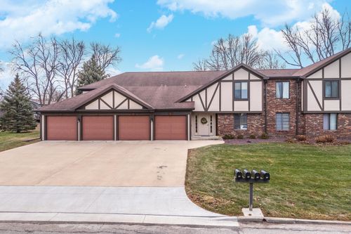 29 Brandywine Ct, Bloomington, IL, 61704-4400 | Card Image