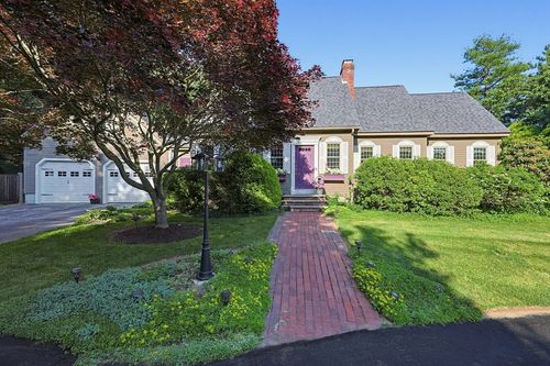 110 Chipper Hill Rd, Northbridge, MA, 01534-1067 | Card Image