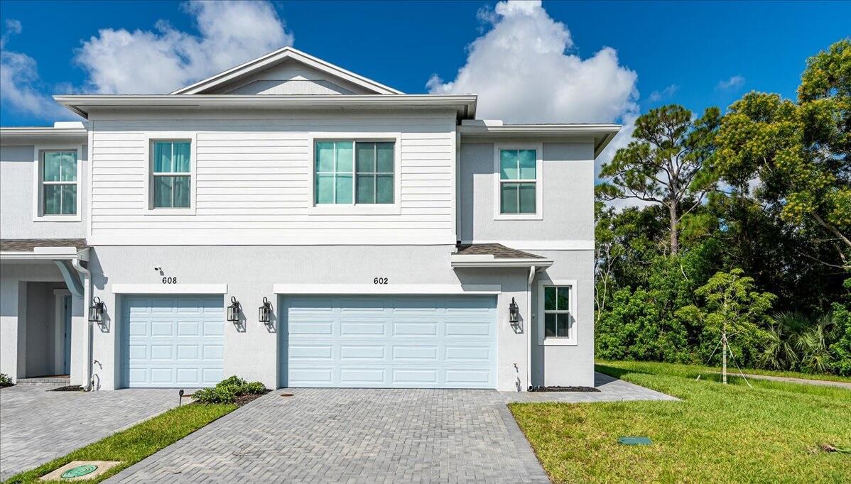 Waters Edge Ln, Port Saint Lucie, FL 34983