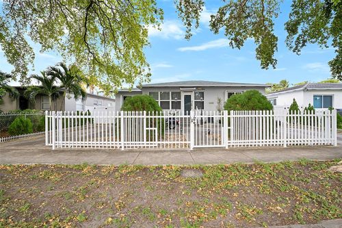 1923 Dewey St, Hollywood, FL, 33020-6019 | Card Image