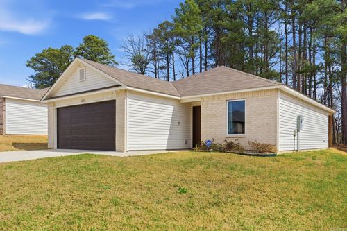 1280 Meadows Dr, Benton, AR, 72019-7304 | Card Image