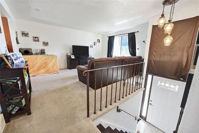 926 Cedarwood Dr, House other with 3 bedrooms, 2 bathrooms and 2 parking in Pittsburgh PA | Image 15