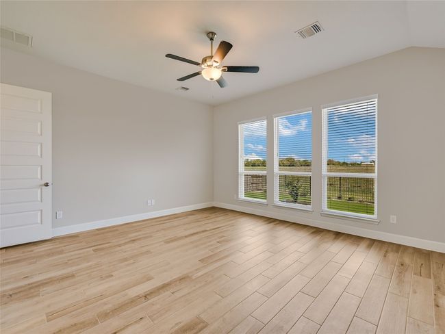 131 Plumbago Loop, House other with 3 bedrooms, 2 bathrooms and 4 parking in Bastrop TX | Image 13