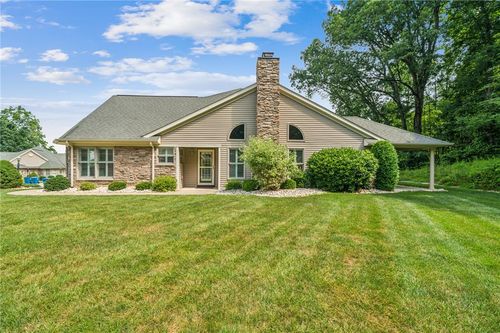 98 Quail Run, Greensburg, PA, 15601-8561 | Card Image