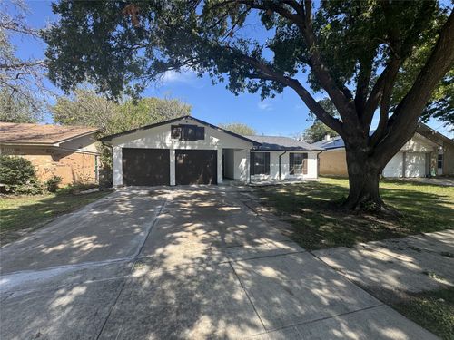 6645 Starnes Rd, Watauga, TX, 76148-1825 | Card Image