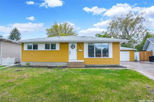 9 Bow Crt, Saskatoon, SK, S7K1H9 | Card Image