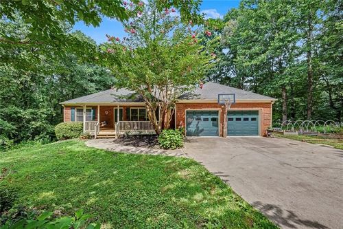 2717 Upper Sweetwater Trl Se, White, GA, 30184-3464 | Card Image