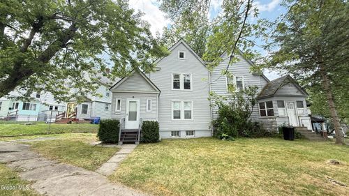 3 Hayes Pl, Amsterdam, NY, 12010-3808 | Card Image