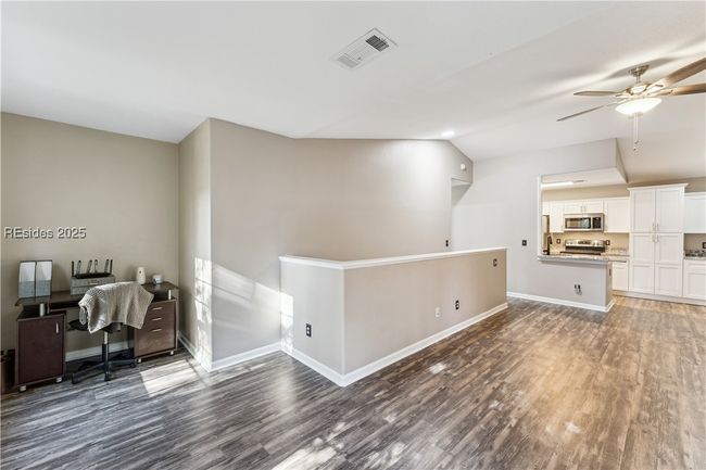 APT-508 - 897 Fording Island Rd, Condo with 2 bedrooms, 2 bathrooms and null parking in Bluffton SC | Image 6