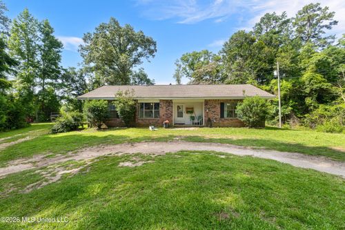 2 Turner Loop, New Augusta, MS, 39462-8100 | Card Image