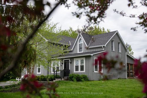 25 Stanley St, Bloomfield, ON, K0K1G0 | Card Image