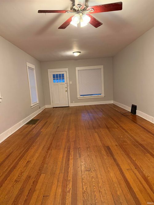 1704 California Ave, Fort Wayne, IN, 46805-5022 | Card Image