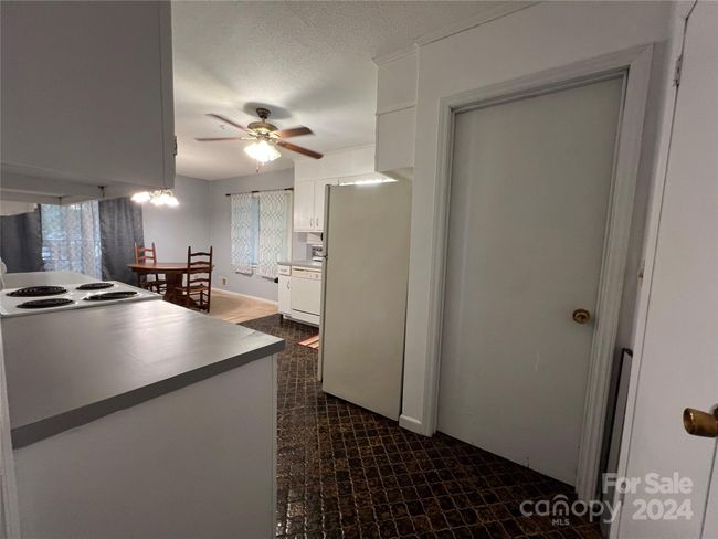 2546 White Oak Mountain Rd, House other with 3 bedrooms, 2 bathrooms and null parking in Columbus NC | Image 25
