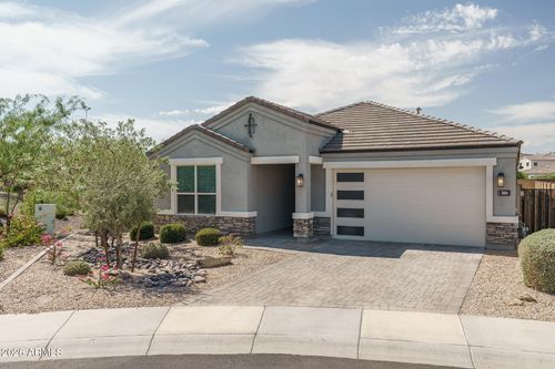 2004 E Park View Ln, Phoenix, AZ, 85024-5300 | Card Image
