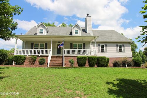 285 Meadowbrook Cir, Lexington, TN, 38351-4032 | Card Image