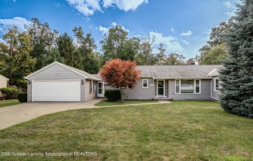 1035 Southlawn Ave, East Lansing, MI, 48823-3040 | Card Image
