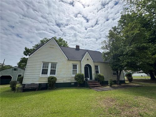 718 N Hill St, Griffin, GA, 30223-2539 | Card Image