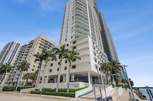 8b-725 Ne 22nd St, Miami, FL, 33137 | Card Image