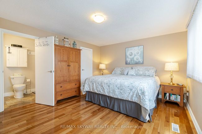 13 Mcgillivary Cres, House other with 4 bedrooms, 3 bathrooms and 4 parking in Brampton ON | Image 18