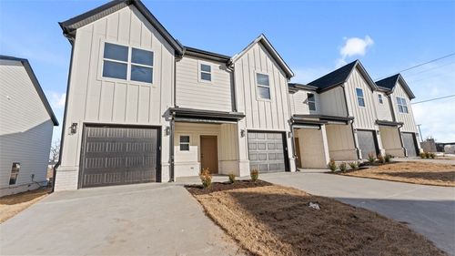 1718 Cuppett Circle, Pea Ridge, AR, 72751 | Card Image