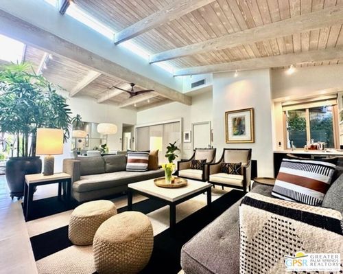 1311 Primavera Dr N, Palm Springs, CA, 92264-8450 | Card Image