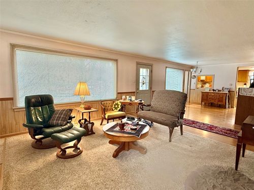 200 Gallatin St S, Thompson Falls, MT, 59873-3300 | Card Image