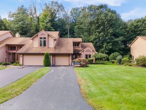 4042 Georgetown Sq, Schenectady, NY, 12303-5339 | Card Image