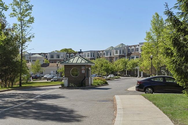 UNIT-13 - 295 Salem St, Condo with 2 bedrooms, 2 bathrooms and 1 parking in Woburn MA | Image 42