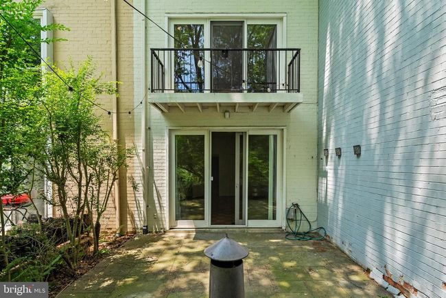 11493 Waterview Cluster, Townhouse with 3 bedrooms, 2 bathrooms and null parking in RESTON VA | Image 26