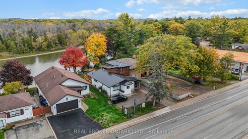 1359 Mosley St, Wasaga Beach, ON, L9Z2C7 | Card Image