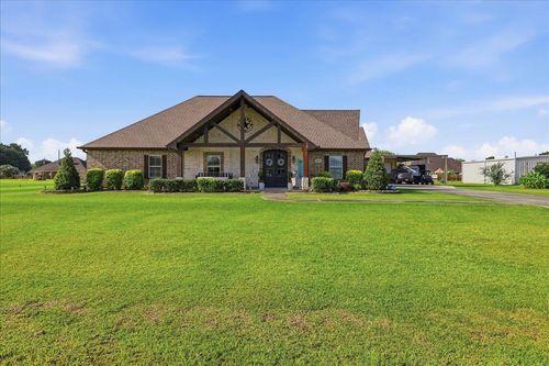 1615 Quail Run, Beaumont, TX, 77705 | Card Image