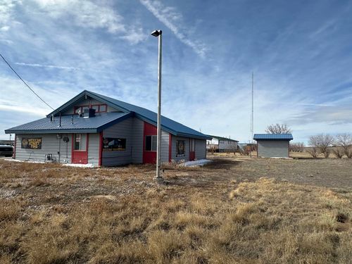 279 Mc Cormick Rd, Wamsutter, WY, 82336-5021 | Card Image