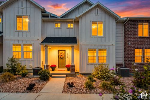 222 N Gordon Ln, Santaquin, UT, 84655-7302 | Card Image
