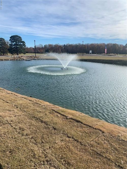 4d-1007 Robinson Rd, Suffolk, VA, 23434-5006 | Card Image