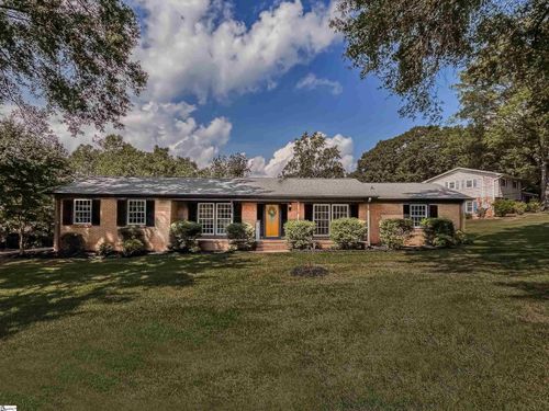 303 Robinall Dr, Easley, SC, 29642-1358 | Card Image