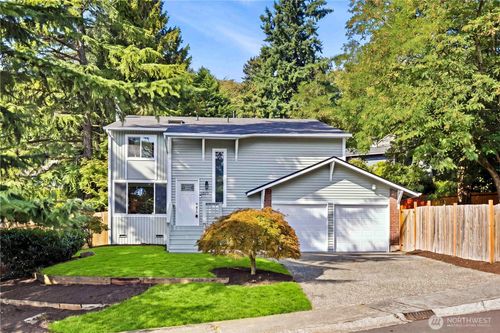 12613 93rd Pl Ne, Kirkland, WA, 98034-5911 | Card Image