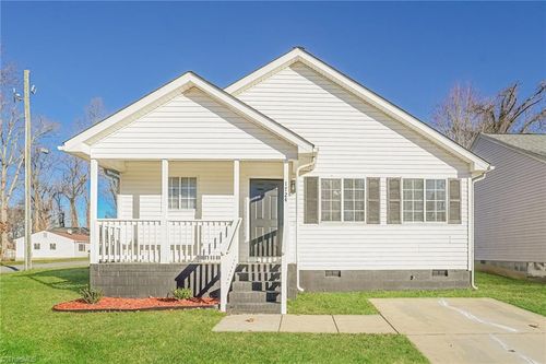 1724 Hertford St, Greensboro, NC, 27403-2757 | Card Image