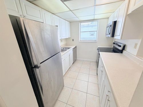 403-1950 N Congress Ave, West Palm Beach, FL, 33401-8207 | Card Image