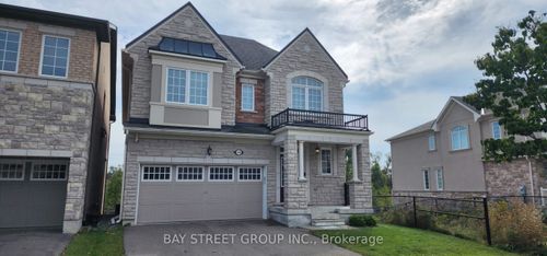 246 Degraaf Cres, Aurora, ON, L4G0X1 | Card Image
