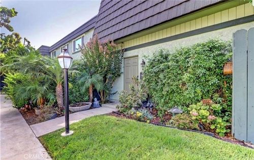 a-1644 Iowa St, Costa Mesa, CA, 92626 | Card Image