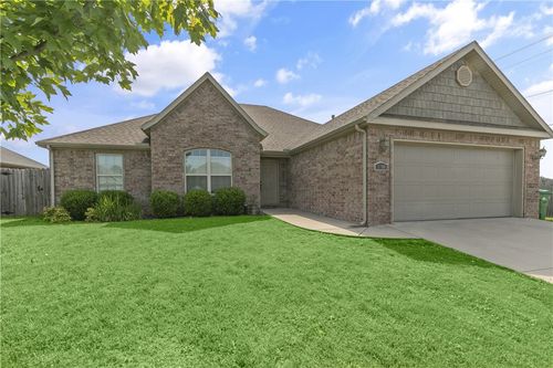 1100 Ellen Ray Ln, Centerton, AR, 72719-7041 | Card Image