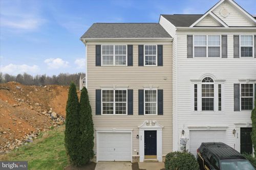 317 Bertelli Ct, MARTINSBURG, WV, 25403-6165 | Card Image