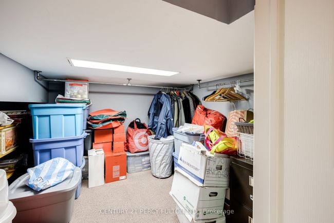 249 Mossbrook Sq, House other with 4 bedrooms, 4 bathrooms and 2 parking in Pickering ON | Image 19