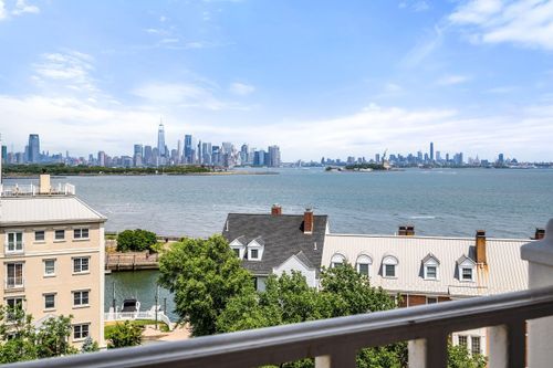 apt-67-101 Shearwater Ct E, Jersey City, NJ, 07305-5416 | Card Image