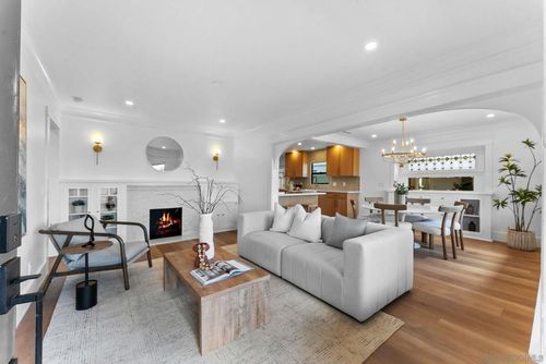 4665 Arizona St, San Diego, CA, 92116-2912 | Card Image