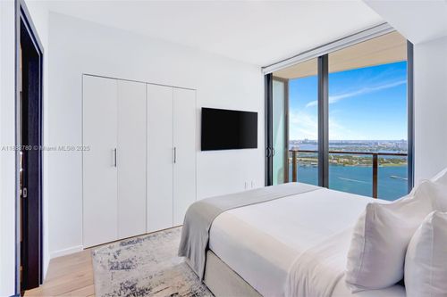apt-1910-398 Ne 5th St, Miami, FL, 33132-2069 | Card Image