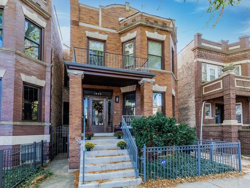 1633 W Winona St, Chicago, IL, 60640-2707 | Card Image