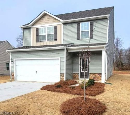 1058 Jonestown Rd, Winston Salem, NC, 27103-5207 | Card Image