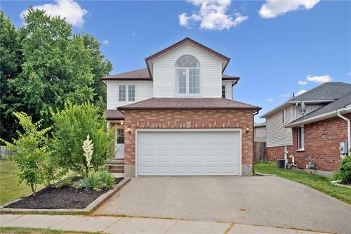63 Gregg Crt, Kitchener, ON, N2A4B9 | Card Image